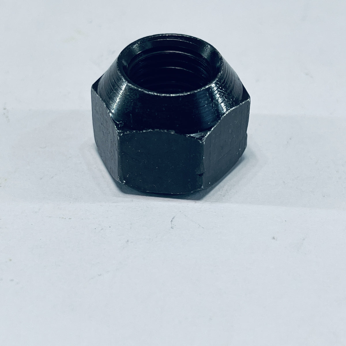 82370 : LUG NUT M12X1.25