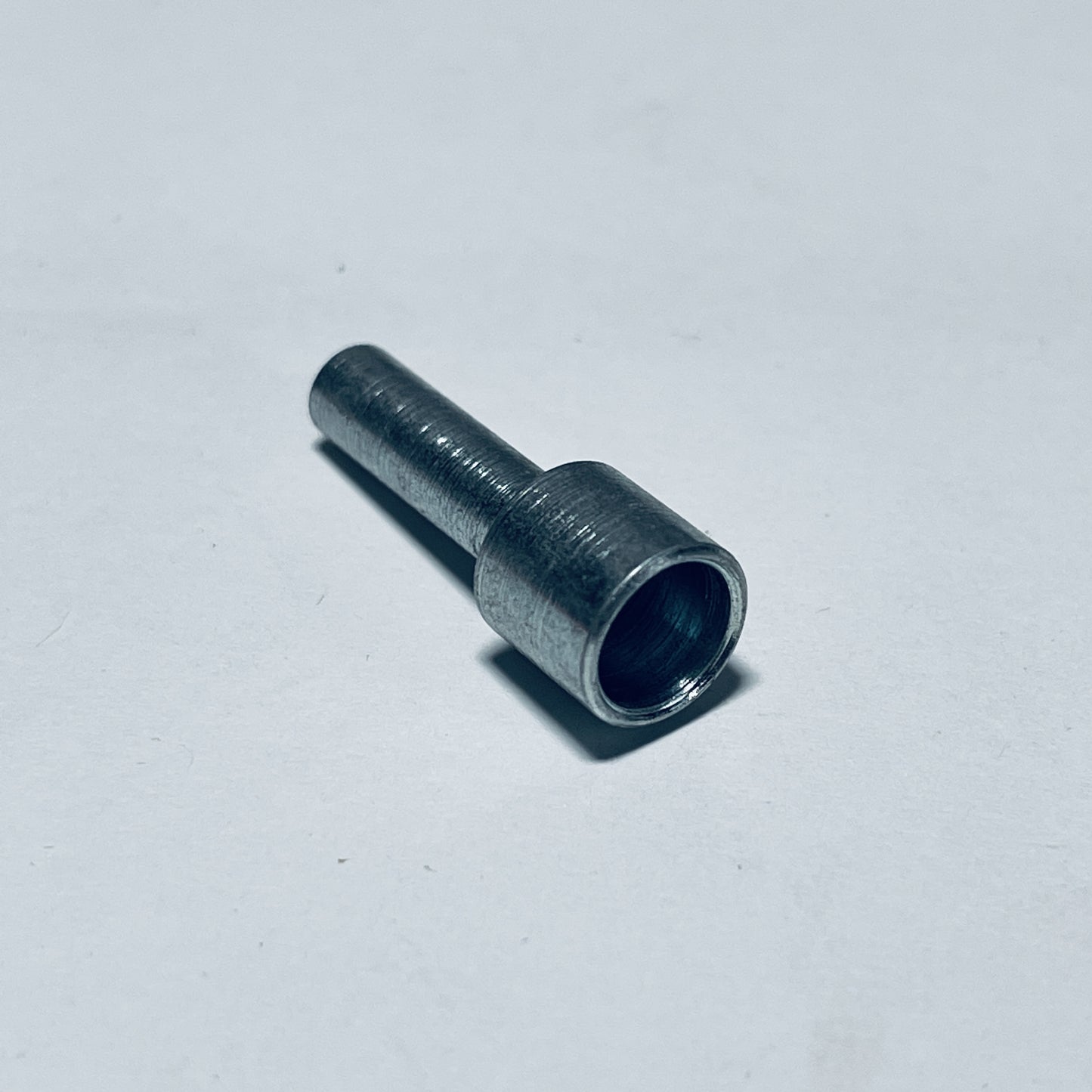 1628 : THROTTLE CABLE RETAINER