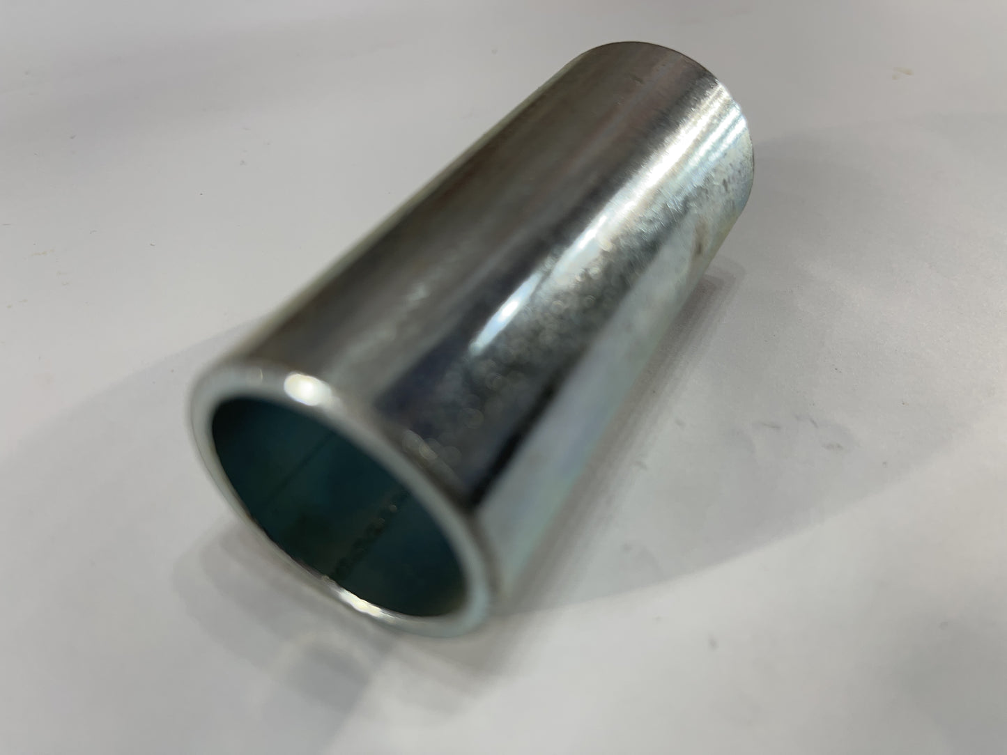 8462-16 : Spacer 1.000id 12g 2.750l Zinc Pltd