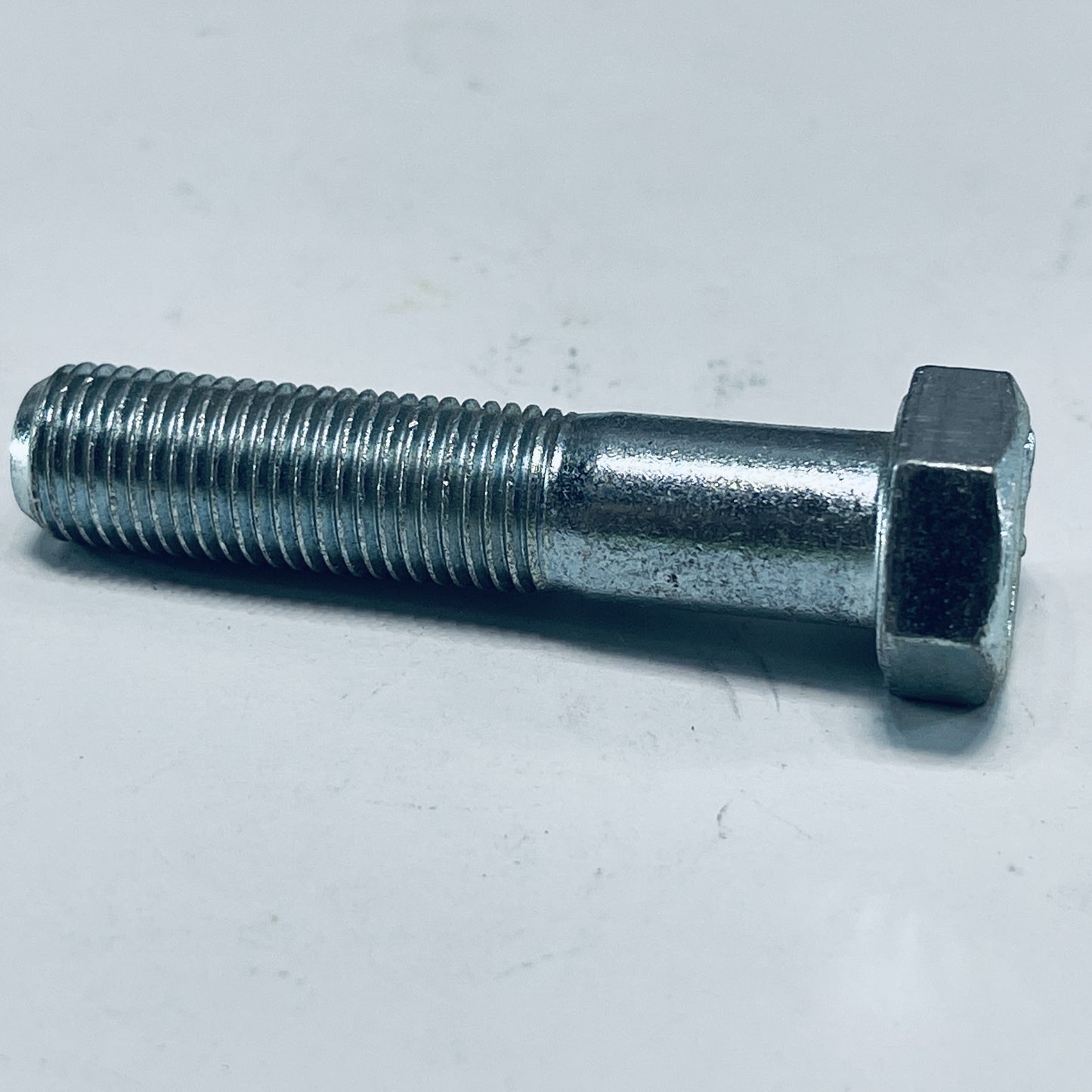 8203 : BOLT 3/8-24 X 1.750 HHCS G5 YZ