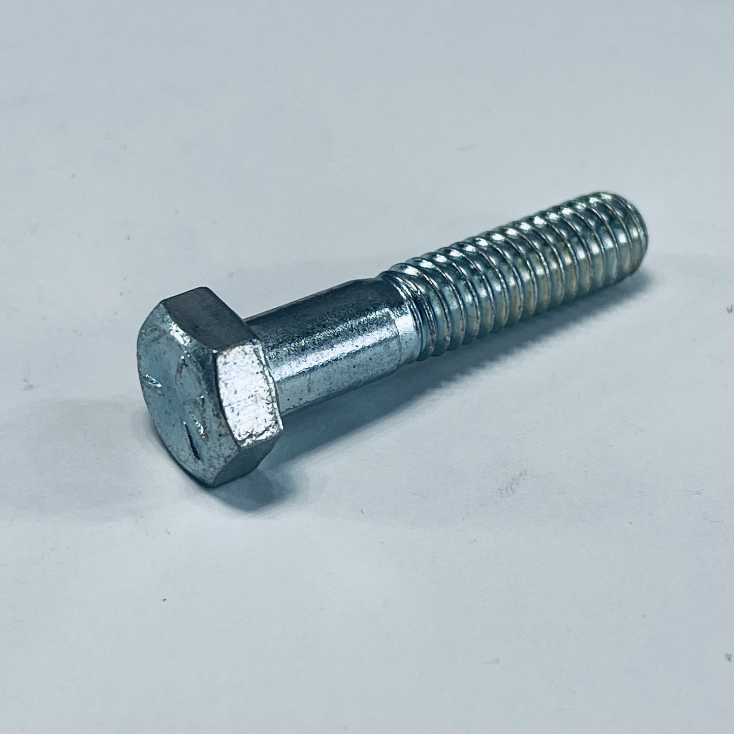9186 : BOLT 5/16-18 X 1.500 HHCS G5 Z
