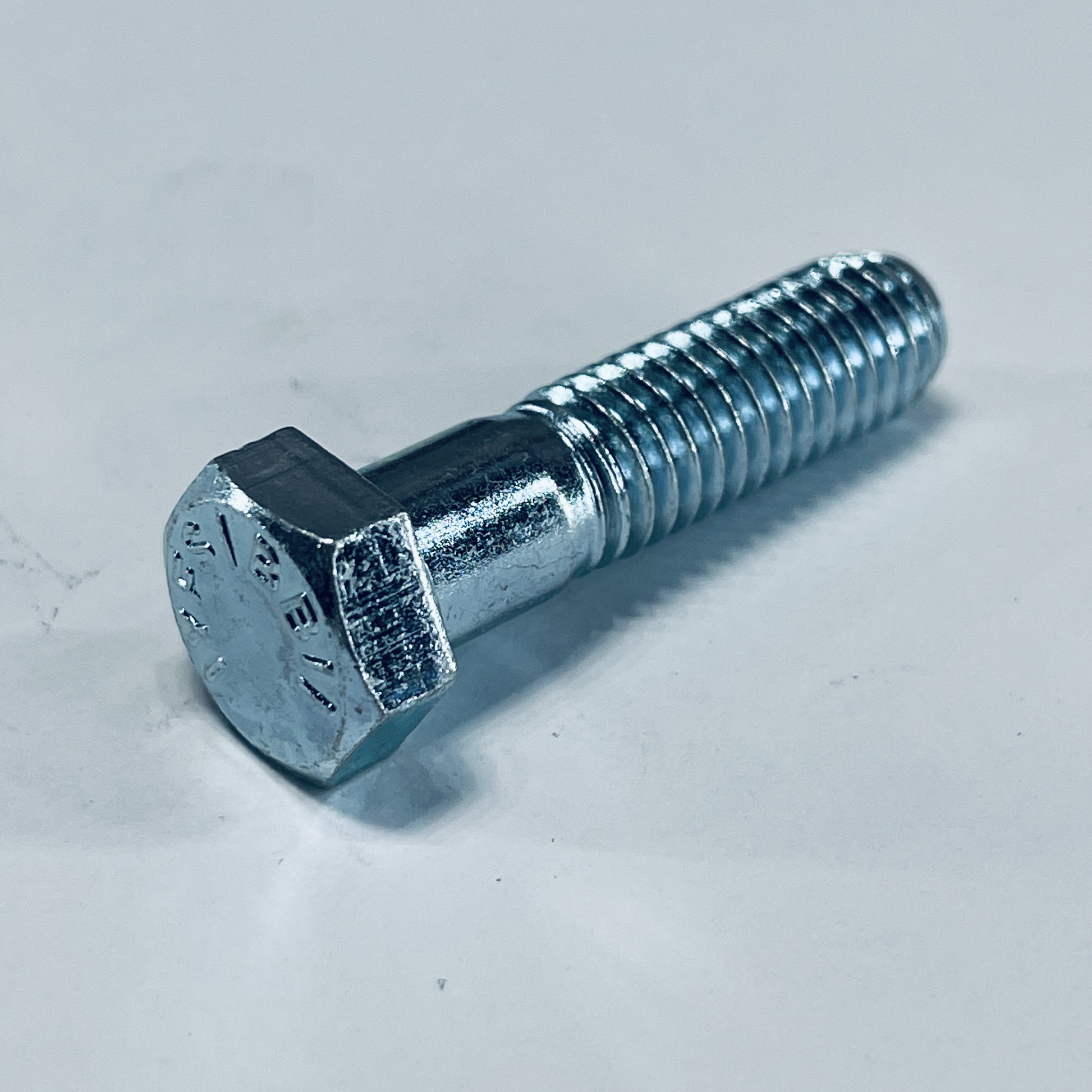 9146 : Bolt 3/8-16 X 1.500 HHCS G5 Z