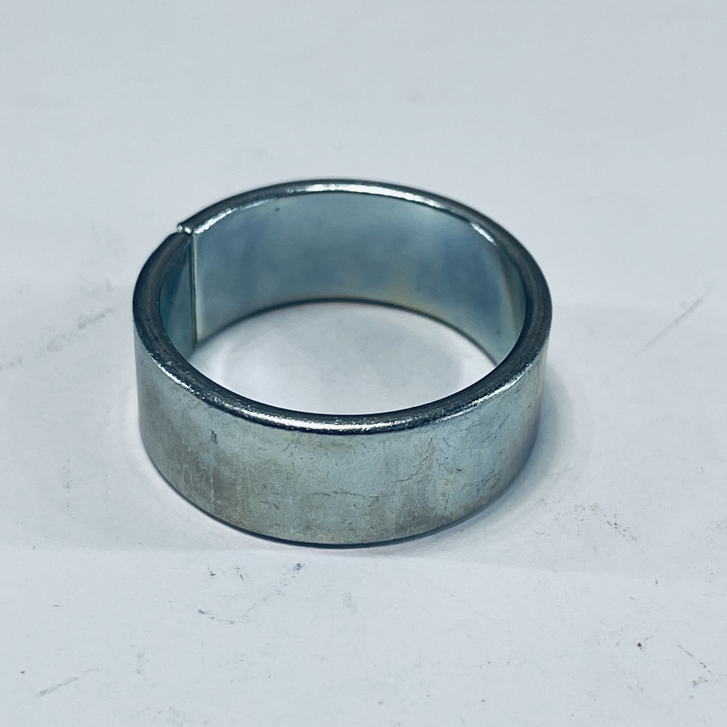 1082 : SPACER 1.000ID 14G .438L Z SPLIT