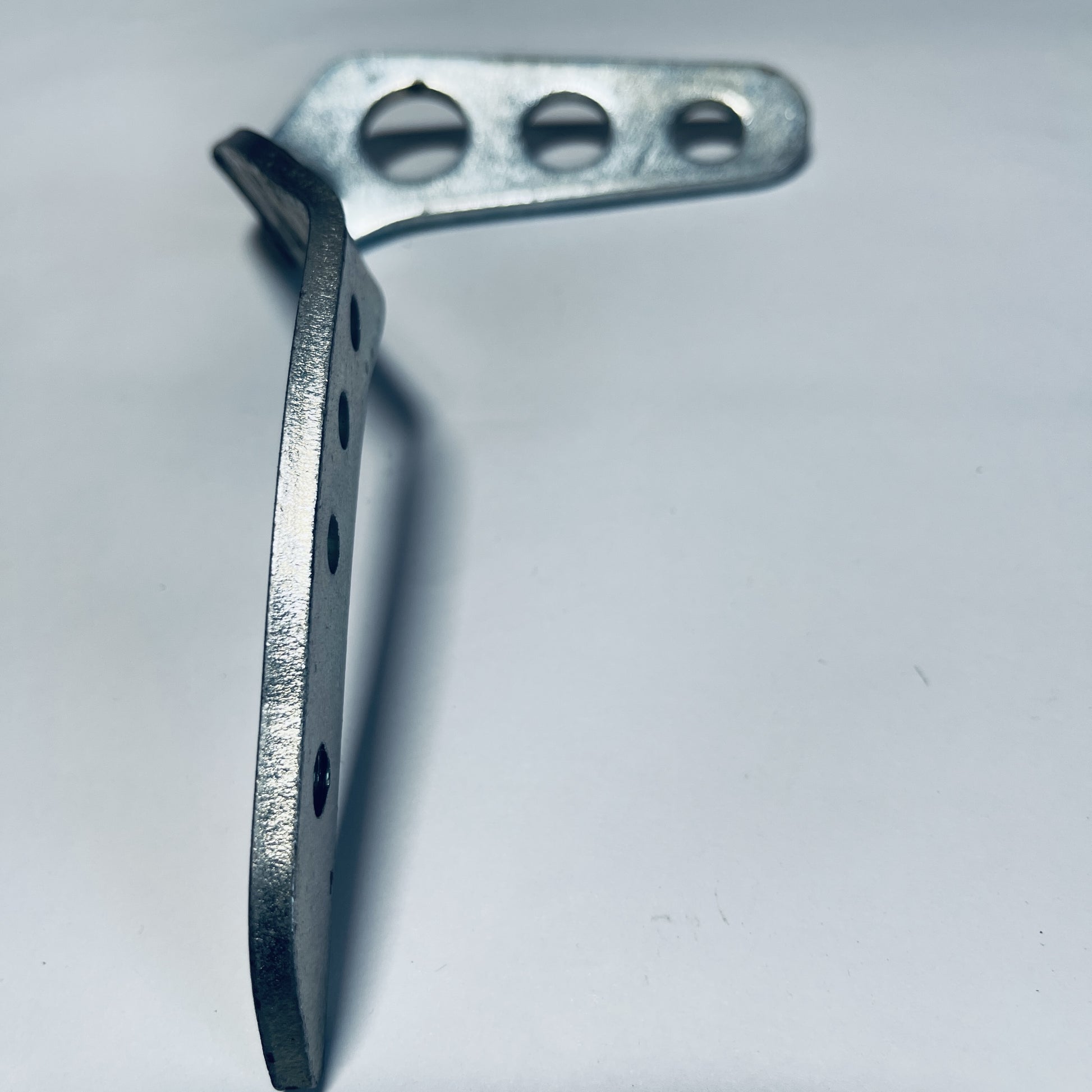 1437 : Brake Pedal OEM
